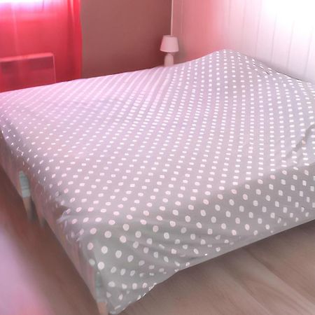 Charmant Appartement A Gouaux-De-Larboust Avec Vue Montagne Екстериор снимка